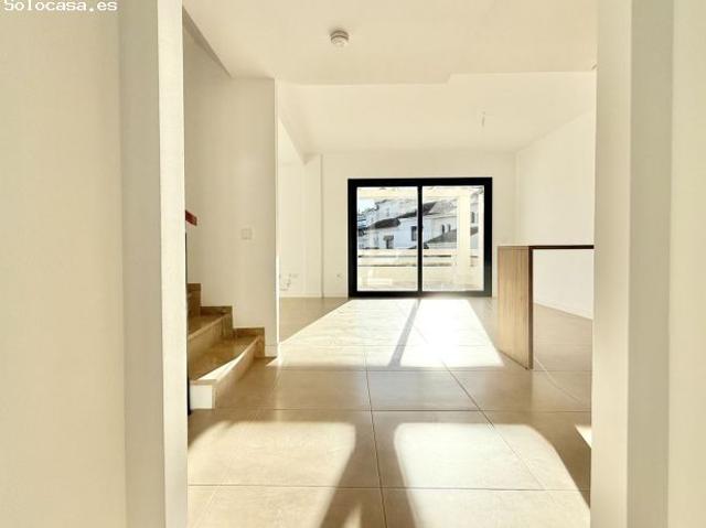Adosado en Venta en Estepona, Málaga