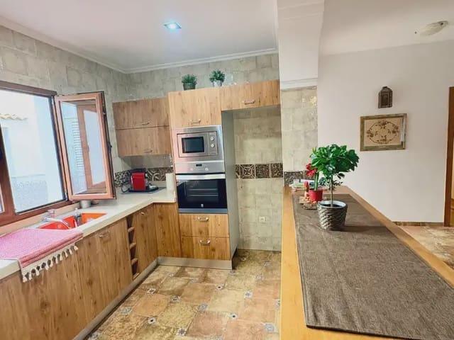 Adosado en venta en Guaro, Málaga