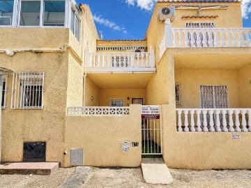 Adosado en venta en La Marina, Alicante Costa Blanca