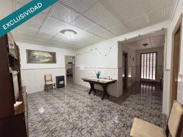 Adosado en venta en L'Algueña / Alguenya, Alicante