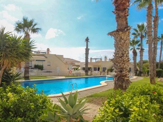 Adosado en venta en Playa Flamenca, Alicante Costa Blanca