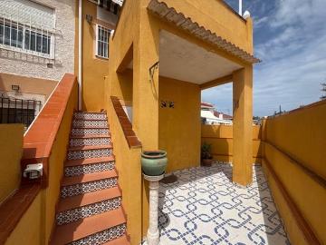 Adosado en venta en Torrevieja, Alicante Costa Blanca