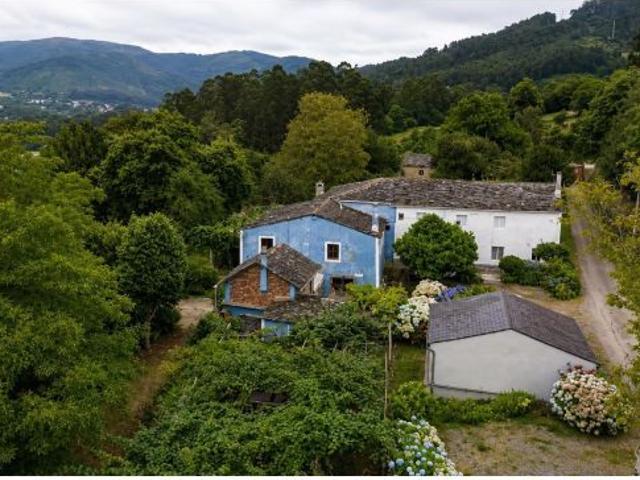 Adosado en Venta en Viveiro, Lugo