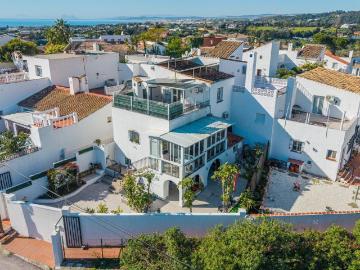 Adosado en venta. Estepona