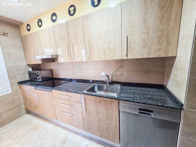 Adosado reformado muy luminoso a la venta en Vilanova del Camí