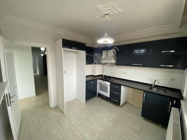 Adatıp Hastanesi'ne 350 M. | 4+1 | 185 M² | Dubleks Daire