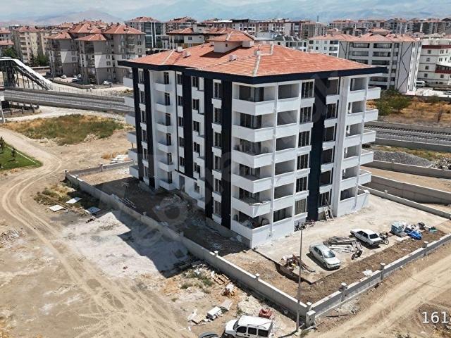ADA GAYRİMENKUL'DEN GÜLBAHÇE MAHALLESİNDE SATILIK ARA KAT 3+1 DAİRE