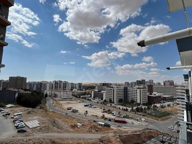 ADA EMLAKTAN MERKEZİ KONUMDA KİRALIK 1+1 DAİRE HASTANE KONUMU
