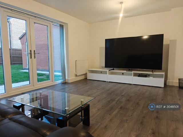 Ada Lovelace Drive, Leicester, LE7 3 bed detached house to rent £1,400 pcm £323 pw