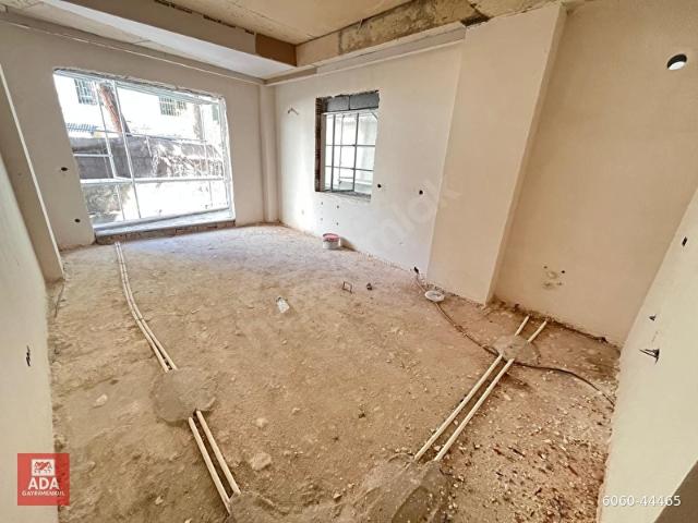 ADA'danİDEALTEPE MİNİBÜS CADDESİ ÜZERİNDESIFIR BİNADAAÇIK MUTFAK KULLANIMLI,BALKONLU 2+1