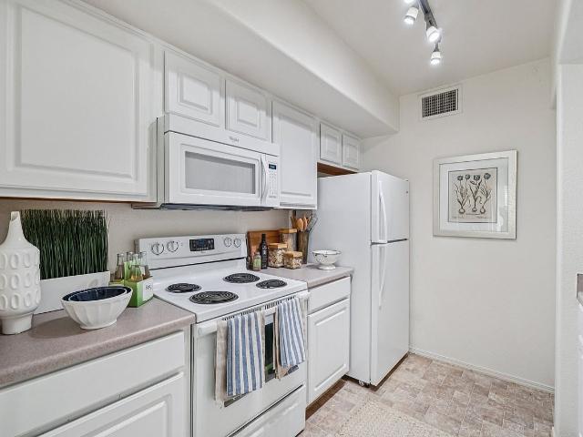 Adagio Apartments 2 Bedroom Apartment for Rent at 13343 S Minuteman Dr, Draper, UT 84020