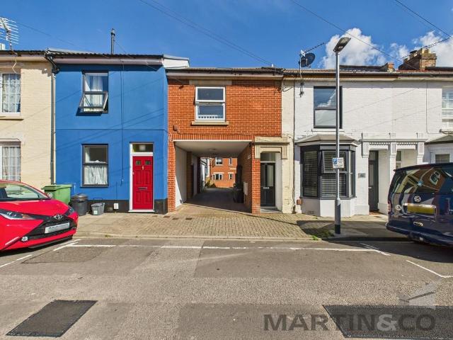 Adair Road, Southsea 1 bed flat to rent £875 pcm £202 pw