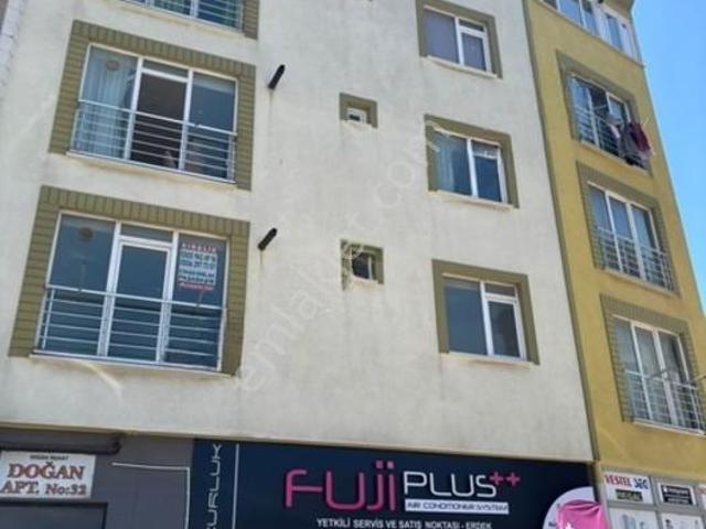 Adalet Caddesi Üzerinde Eşyalı Kiralık 1+1 Daire