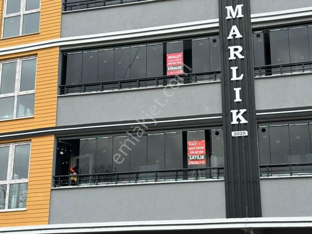 Adalet Gold Group Emlak'tan Bengiler Mahallesi'nde Merkezin Göbeğinde Sıfır Yapı 3+1 Satılık Daire