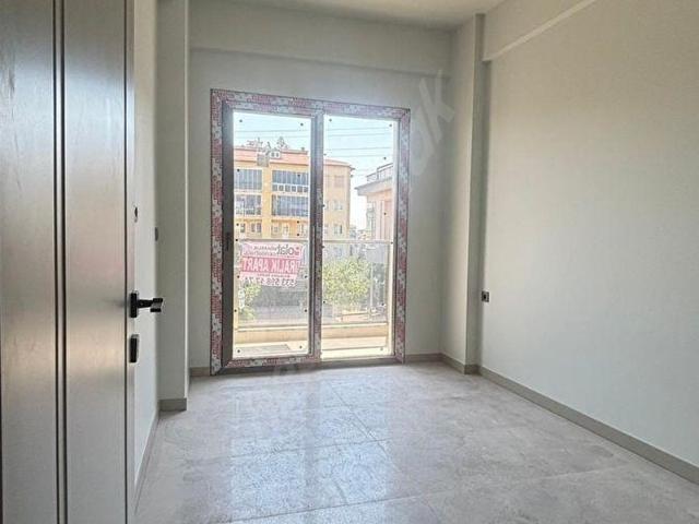 ADALET MAHALLESİNDE ULTRA LÜKS KİRALIK 1+1 APART