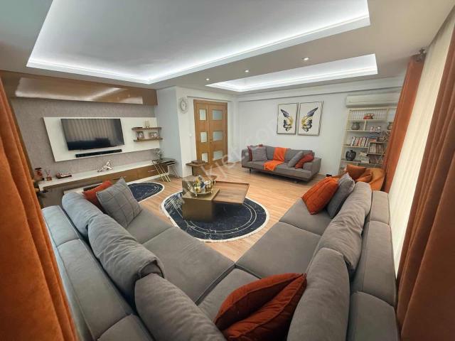 Adalet Mahallesi 3+1 180 M2 Daire