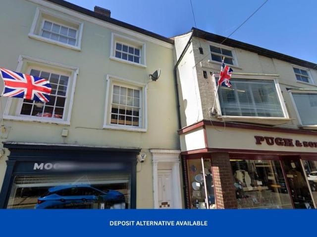 Adam & Eve Street, Market Harborough 2 bed flat to rent £850 pcm £196 pw