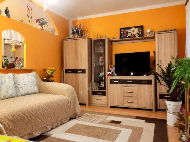 Adama Mickiewicza 14/11 39 m², Korsze