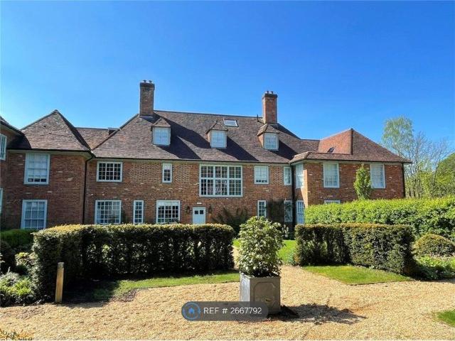 Adams Walk, Midhurst GU29, 2 bed flat to rent, £1,350 pcm | PrimeLocation