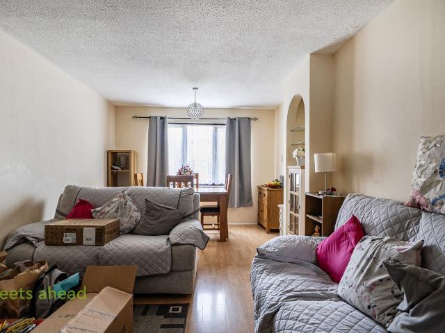 Adams Way, Croydon CR0, 2 bed flat to rent, £1,700 pcm | PrimeLocation