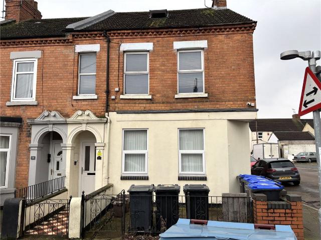 Adams Avenue, Northampton NN1, 6 bed end terrace house to rent, £3,000 pcm | PrimeLocation