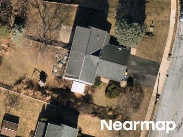 Adams Dr
