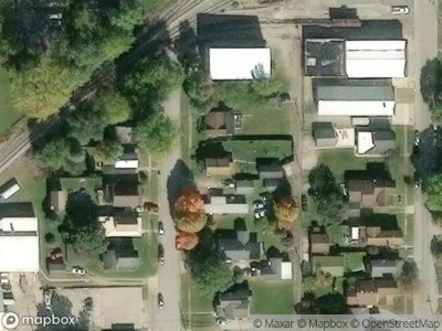 Adams St