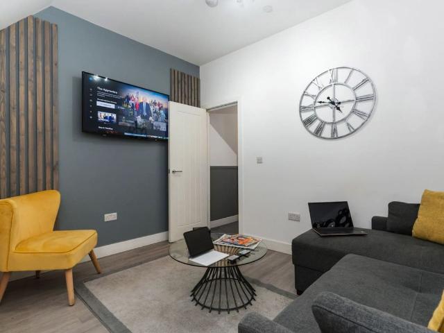 None, 1 bed flat to rent, £359 | PrimeLocation