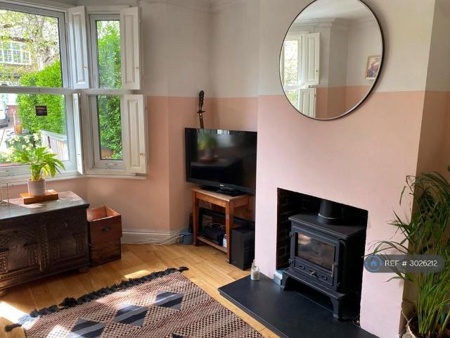 Adamsrill Road, London, SE26 4 bed terraced house to rent £3,500 pcm £808 pw