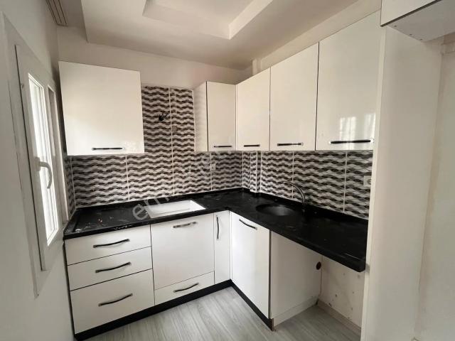 Adana Çukurova Yüzüncüyıl'da Kiralık 1+1 Bakımlı Daire