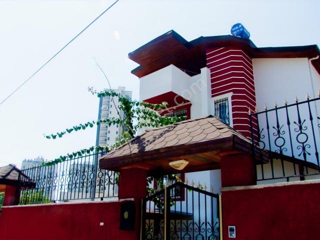 Adana Çukurova/belediye Evleri Şehir Merkezinde Müstakil Villa