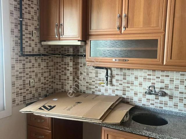 Adana Kozan Yolunda Veli Yavuza Yakın Sarıçam Yeşiltepe Mahallesi Kiralık 3+1 Daire