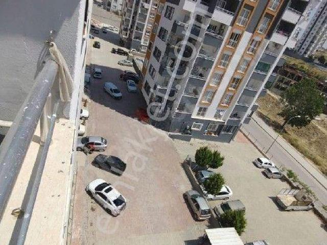 Adana Osmangazide Dogalgaz Konbi Havuzlu Site 2+1