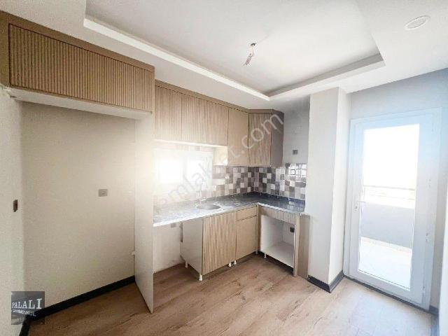 Adana Sarıçam Belediye Civarı Mehmet Akif