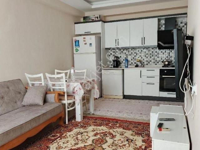 Adana Sarıçam Gültepe'de Üniversiteye Çok Yakın, Merkezi Konumda 1+1 Full Eşyalı Kiralık Daire