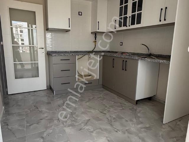 Adana Sarıçam E.su Uludağ Mah.de Doğalgazlı Satılık 2+1 Daire