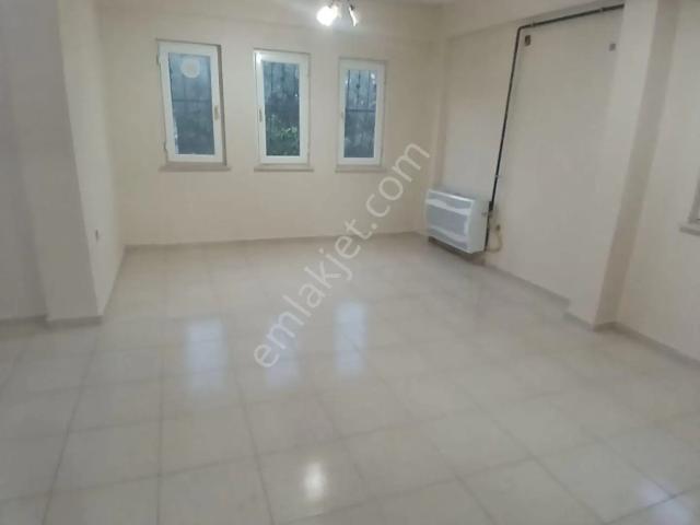 Adana Sarıçam İstiklal Mahallesi Dubleks 3+1 Kiralık Bahçeli Dubleks Villa
