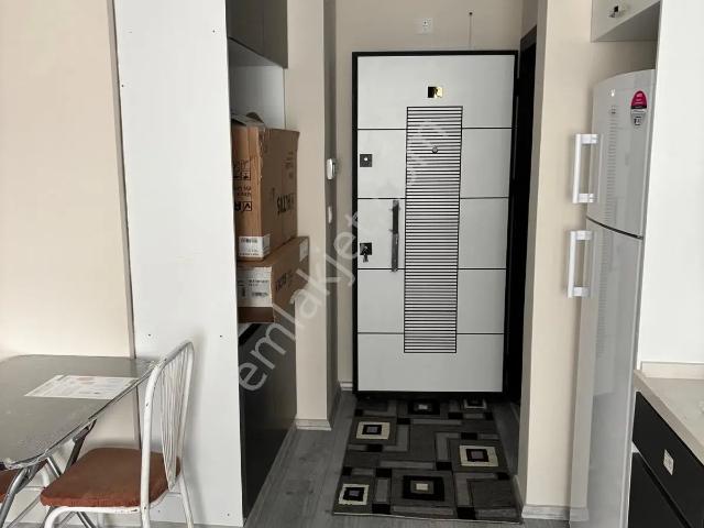 Adana Sarıçam Osmangazi'de Eşyaları Kullanılmamış Sıfır Kiralık Eşyalı 1+1 Daire