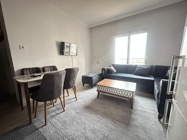 Adana Sarıçamda Çarkıparede 1+1 Eşyaları Sıfır Kiralık Depozito Yok Fırsat Daire