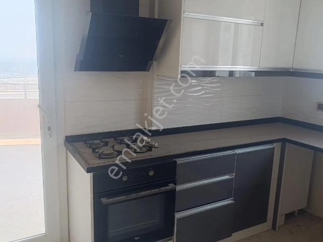 Adana Sarıçamda Bilim Teknoloji Yakınında Bulvara Yakın 3+1 Kapalı Mutfak Fırsat Kiralık Daire
