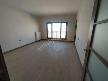 Adana Sarıçamda Göztepe Tokilerde 2+1 Sıfır Doğalgazlı Güneş Enerjili Kiralık Fırsat Daire