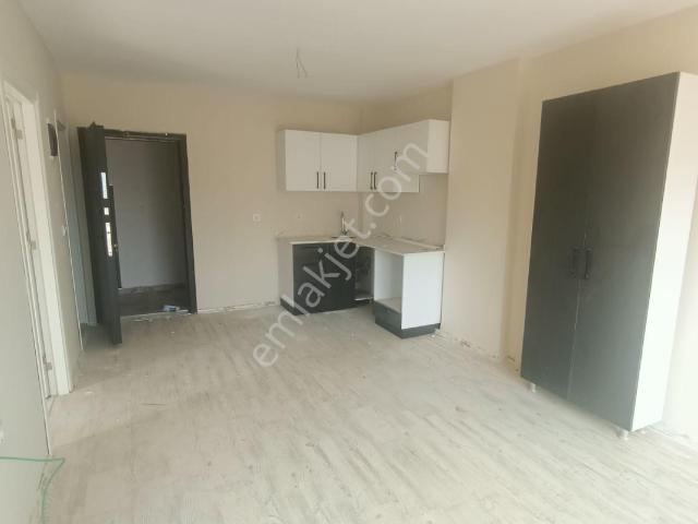 Adana Sariçam Osmangazi Mah.de Satilik 2+1 Daire