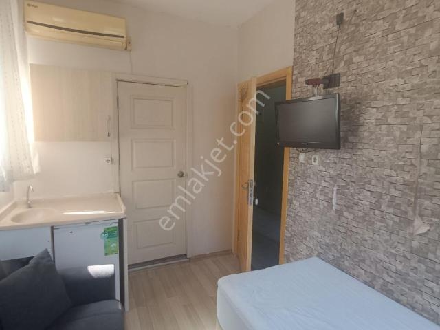 Adana Seyhan Barajyolu Hasan Usta Kebapın Karşısı Duygu Cafeye Yürüme Mesafesinde Kiralık 1+0