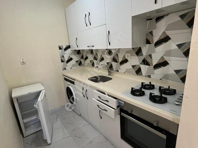 Adana Seyhan Baraj Yolunda Apartman Dairesi İçerisinde Eşyalı Kiralık 1+1