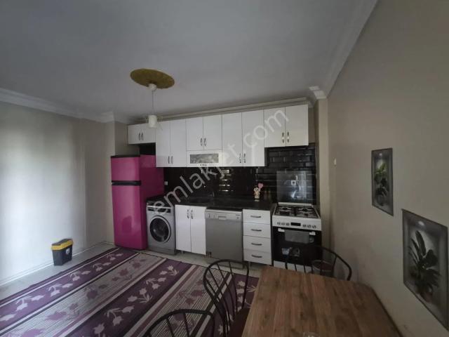 Adana Seyhan Baraj Yolunda Eşyalı Kiralık 3+1 Geniş Daire