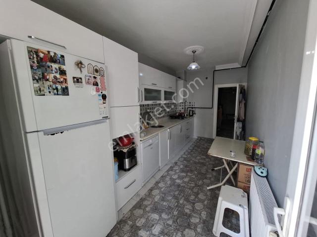 Adana Seyhan Baraj Yolunda Hasarsız Doğalgazlı Masrafsız Satılık 3+1 Daire