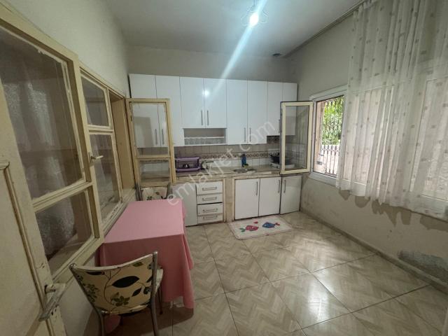Adana Seyhan Yeşilyurt Salı Pazarı Cvr 2+1 Eşyalı Daire