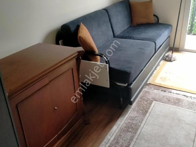 Adana Seyhanda Metro Yolu Üzeri Eşyalı Kiralık Daire