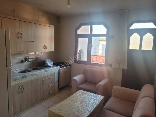 Adana Seyhanda Otogara Yakın Fevzipaşa Mahallesi Kiralık Eşyalı 2+1 Daire