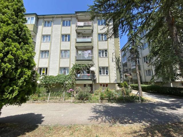Adapazarı Yağcılar Altay Sitesinde 3+1 Kiralık Daire